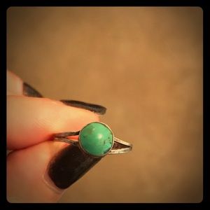 Early Navajo Split Shank Turquoise Ring sz 5.75